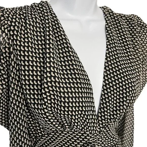 Zara Black Long Sleeved Gathered Front V & White S Cocktail Dress - Picture 2 of 3